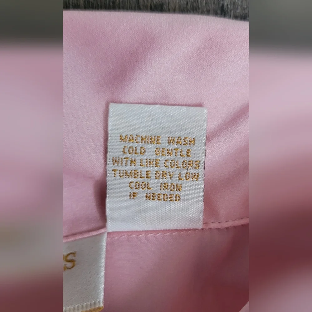 Vintage 90's Victoria's Secret Lace Button-Up Night Shirt Women's M/L Pink Satin - Picture 10 of 10